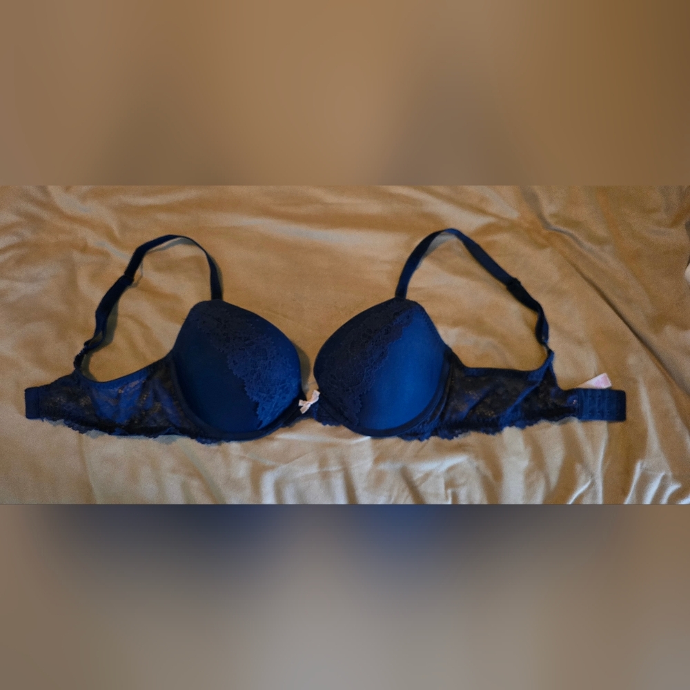 Victoria's Secret Dream Angels Push Up Bra 36 C